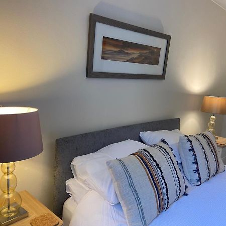 An Cladach Bed & Breakfast Bernisdale Exterior photo